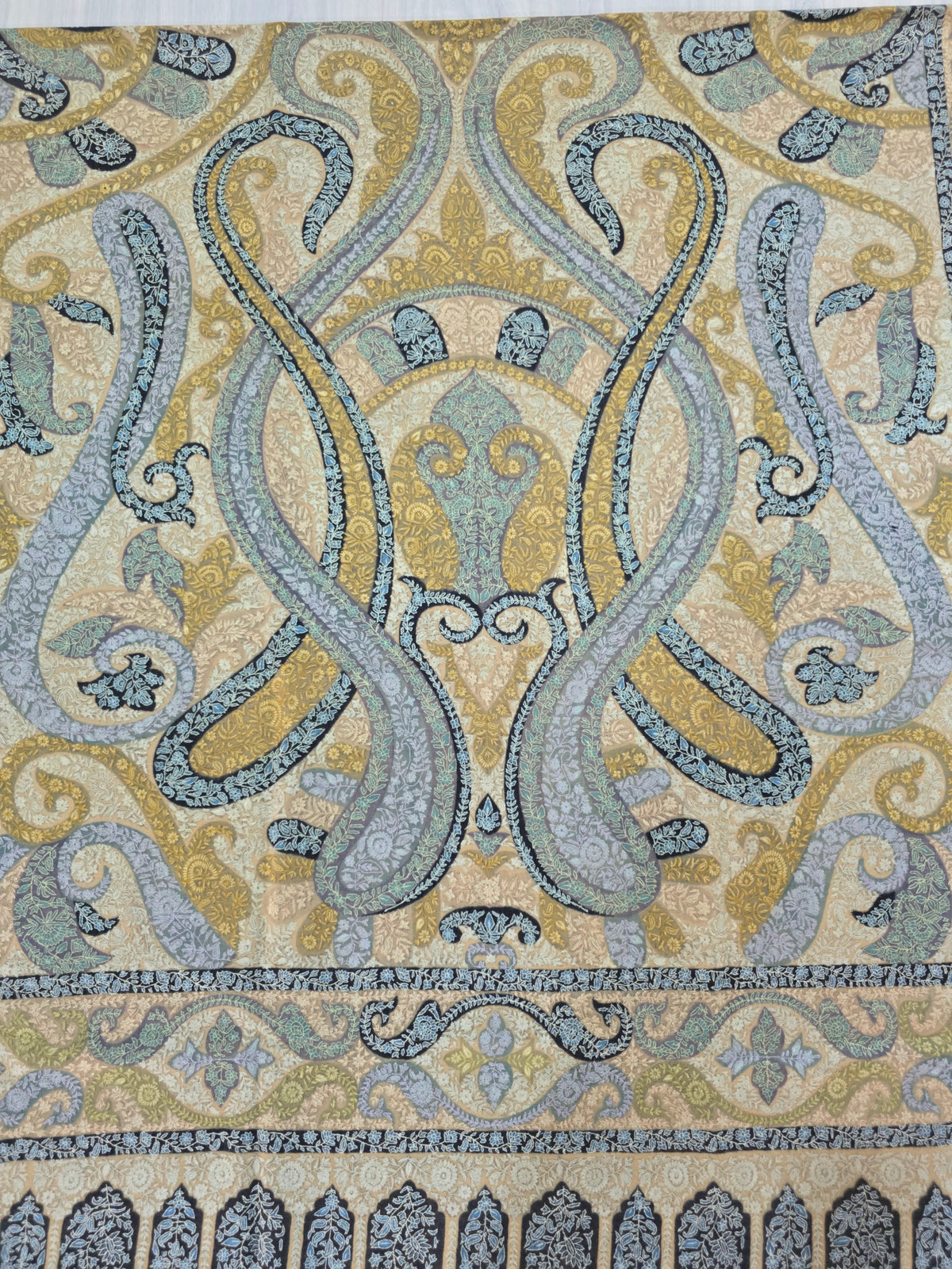 Pure Pashmina 3 Yards Golden Mist Paisley: Sozni Hand Embroidered