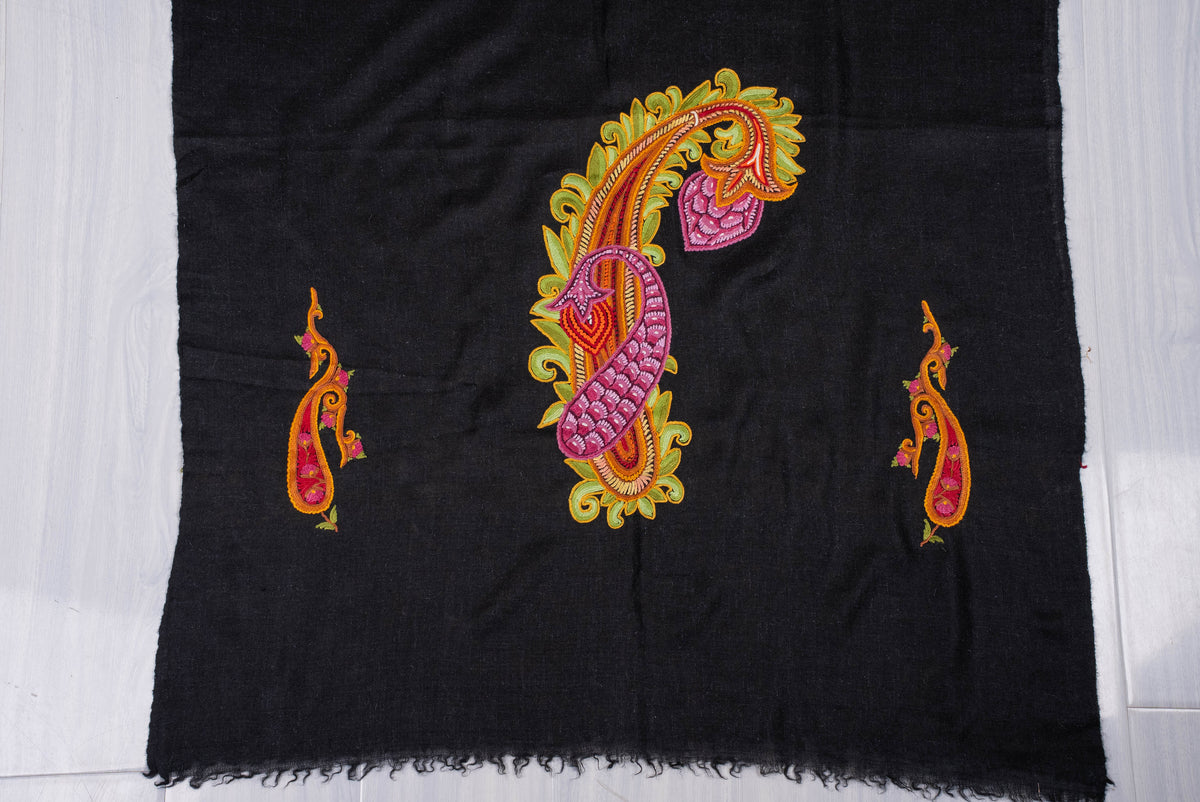 Pure Pashmina Aari Hand Embroidered Scarf with Artistic Paisley Motifs