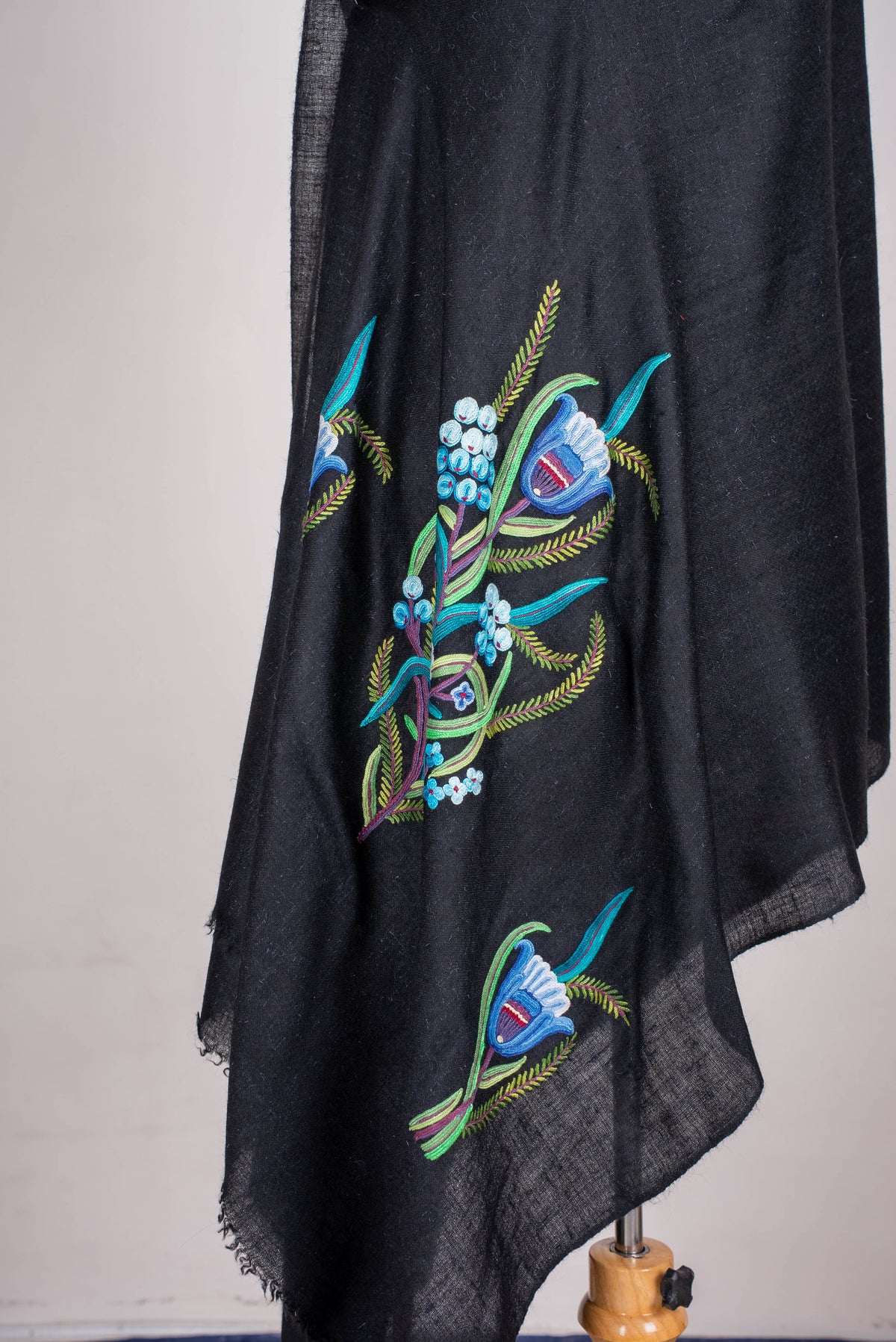 Pure Pashmina Aari Hand Embroidered Scarf with Blue Botanical Motifs