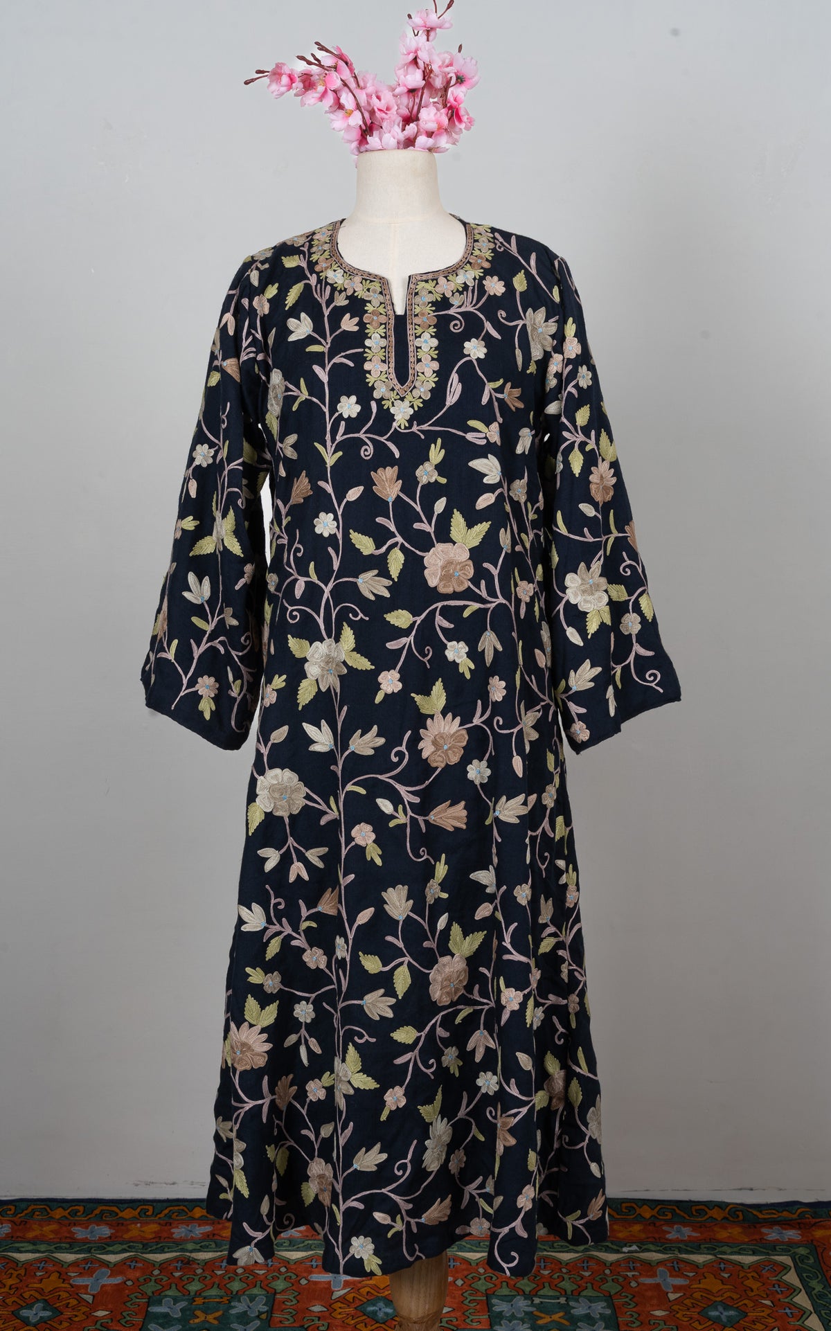 Midnight Vine Aari Embroidered Abaya
