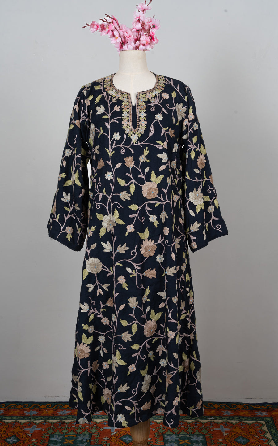 Midnight Vine Aari Embroidered Abaya
