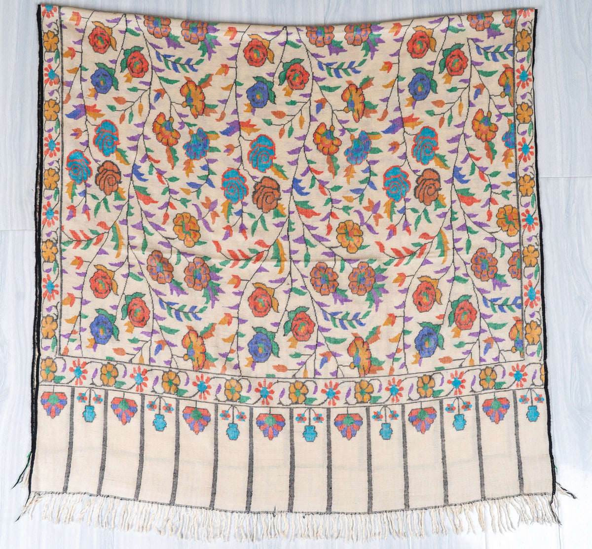 Ivory Rose Vine Hand Woven Kani Pure Pashmina Shawl