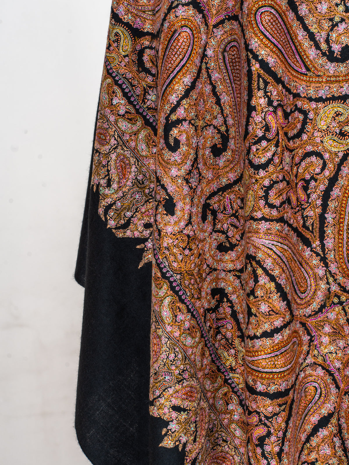 Pure Silk Embroidered Pure Pashmina Shawl