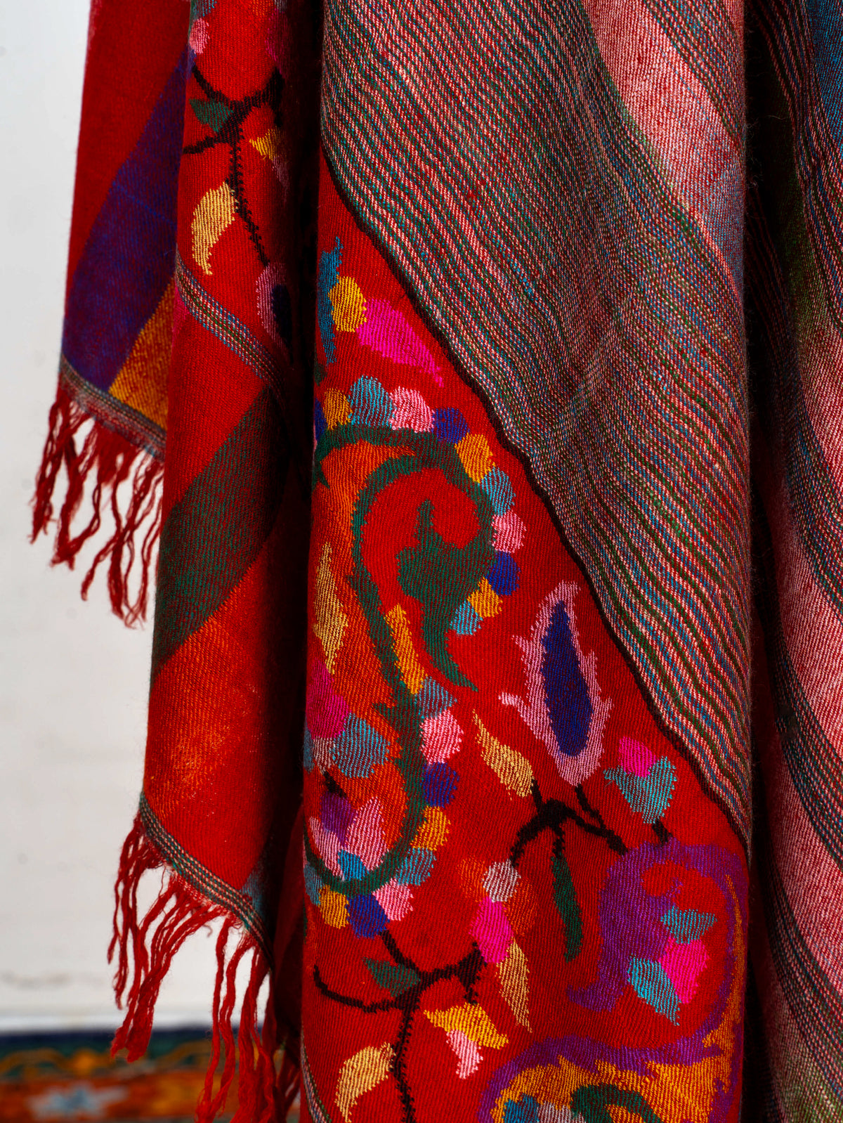 Ember Weave Hand Woven Kani Pure Pashmina Shawl