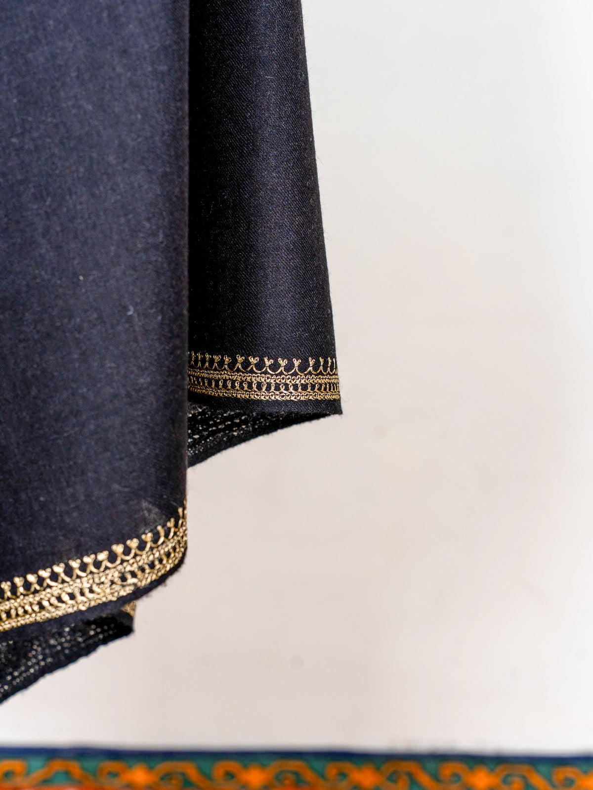 Noir Gold Pure Pashmina Tilla Hand Embroidered Shawl