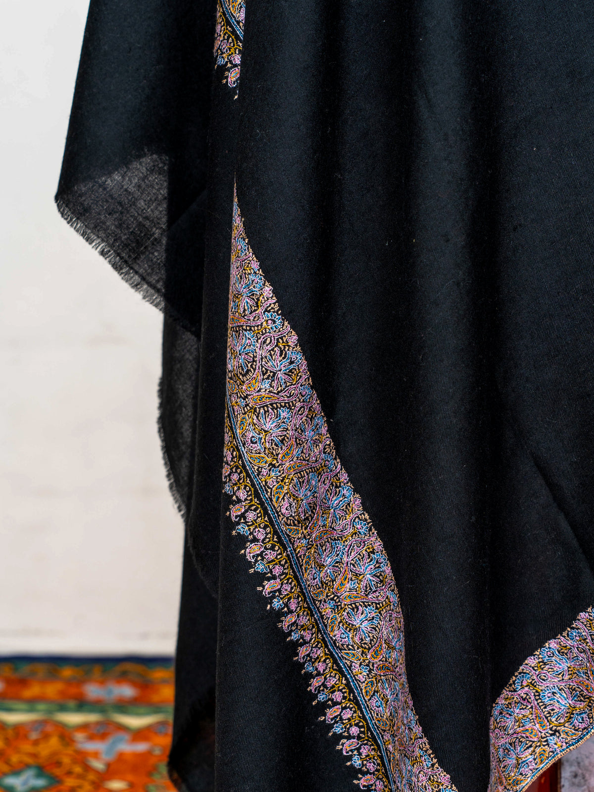 Midnight Paisley Pure Pashmina Hand Embroidered Sozni Shawl