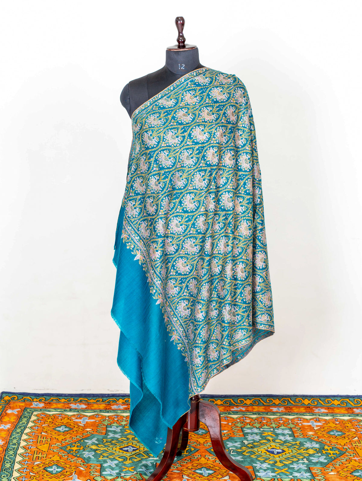 Pure Silk Embroidered Pure Pashmina Shawl