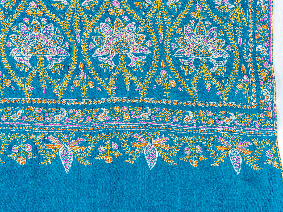 Pure Silk Embroidered Pure Pashmina Shawl