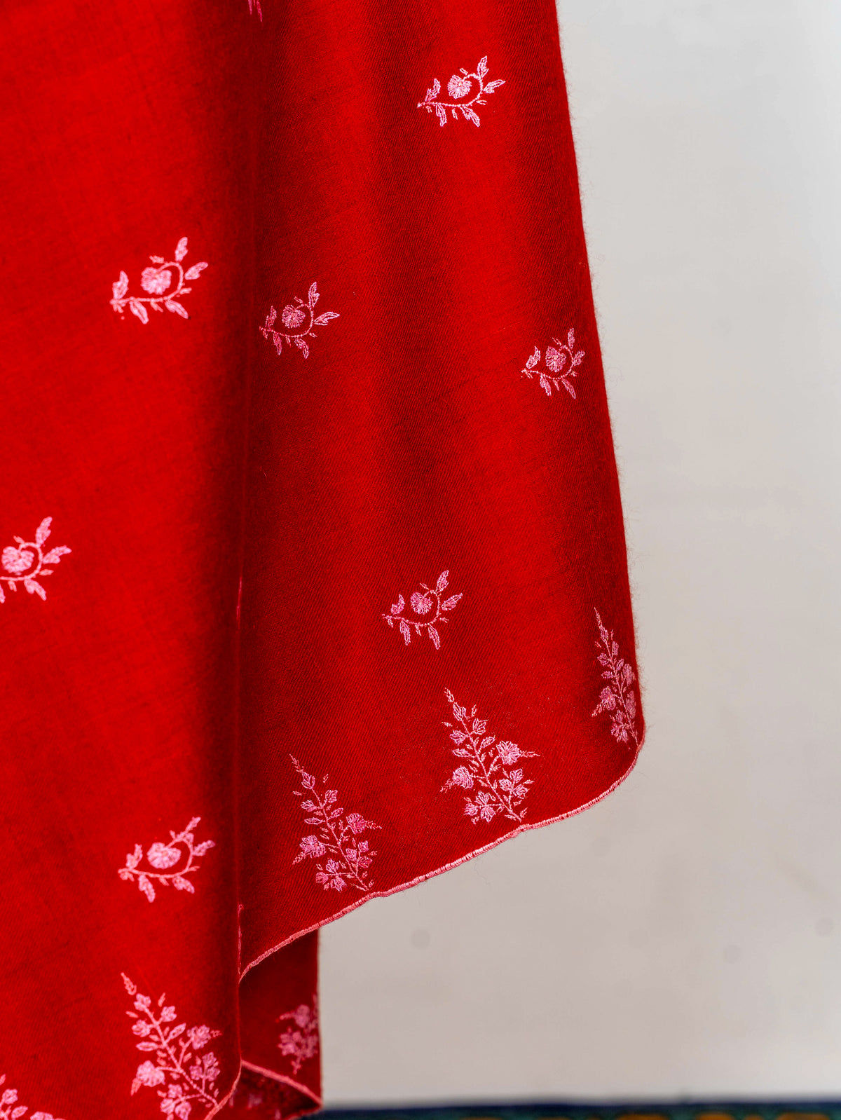 Scarlet Paisley Pure Pashmina Sozni Hand Embroidered Shawl