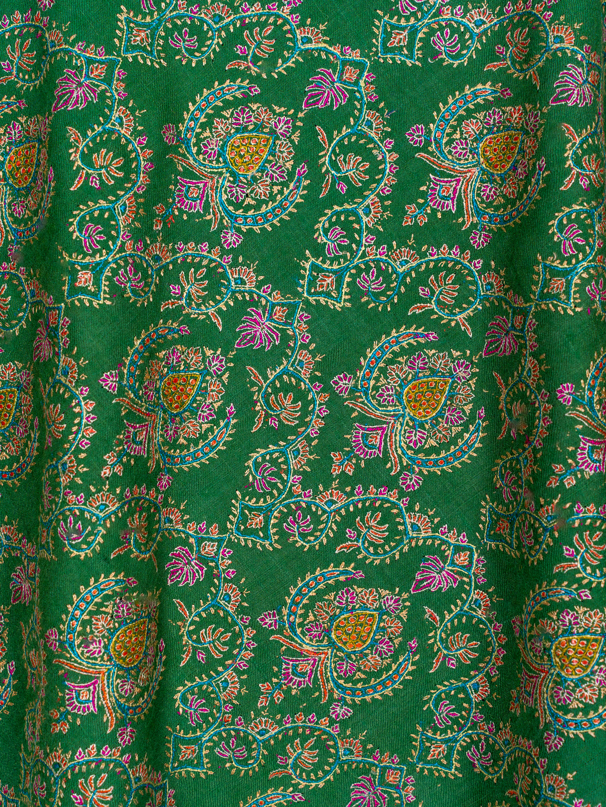 Pure silk embroidered Pure Pashmina Sozni Shawl