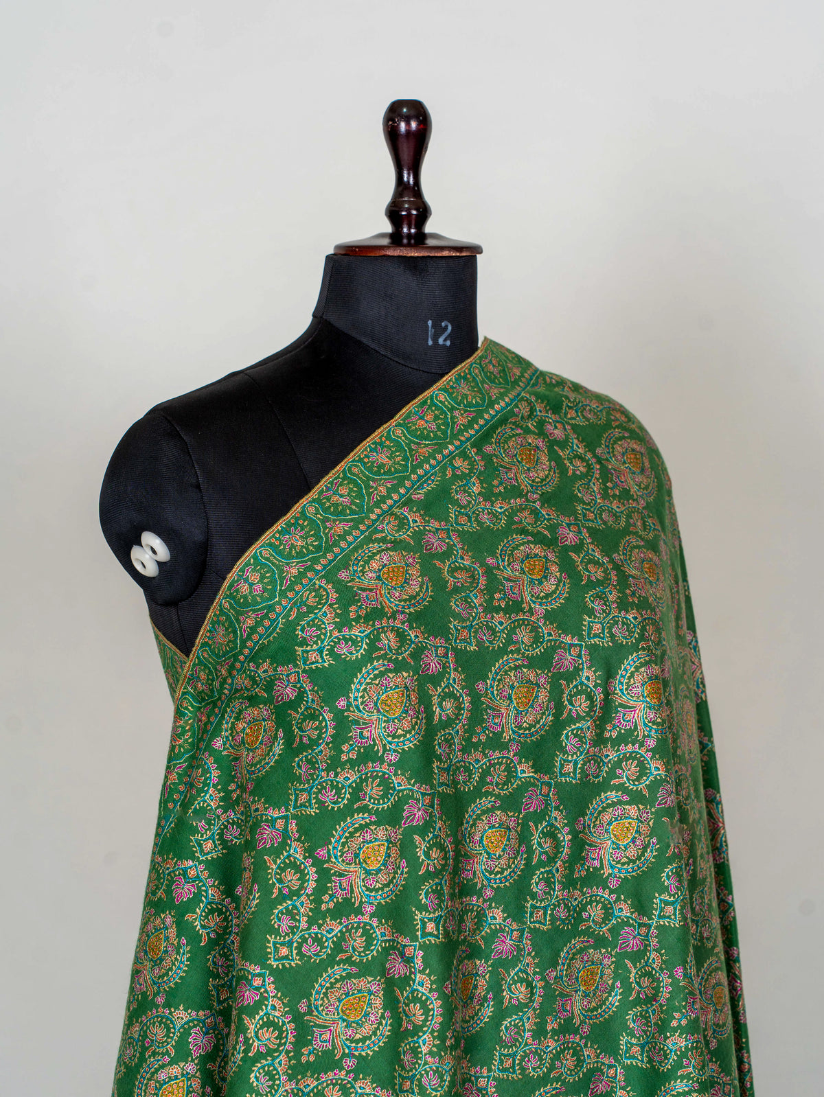 Pure silk embroidered Pure Pashmina Sozni Shawl