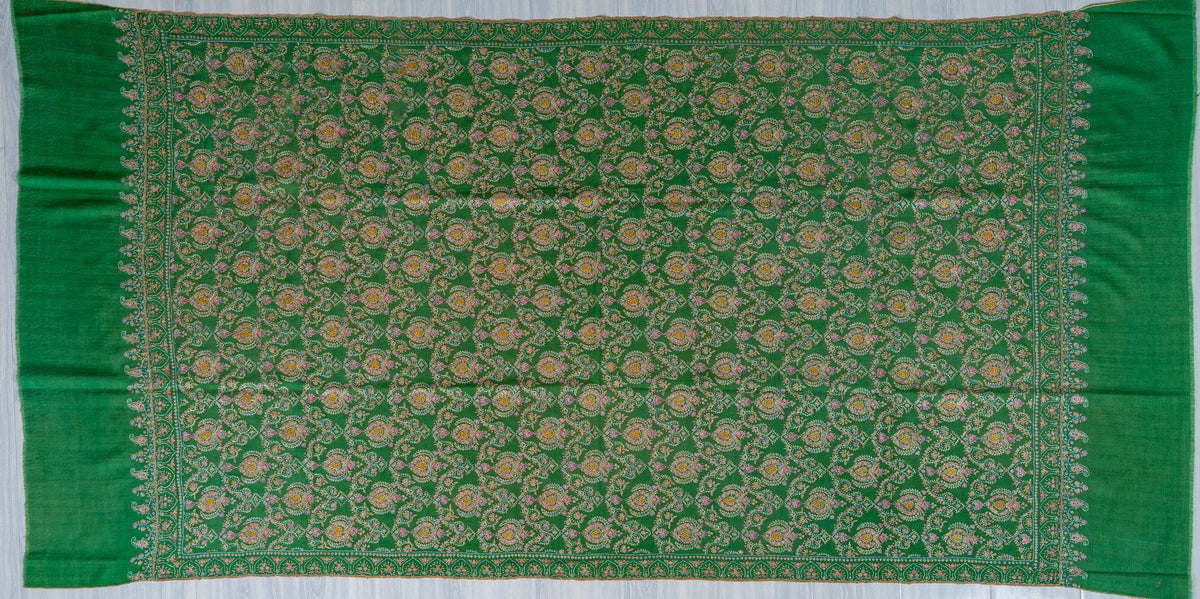Pure silk embroidered Pure Pashmina Sozni Shawl