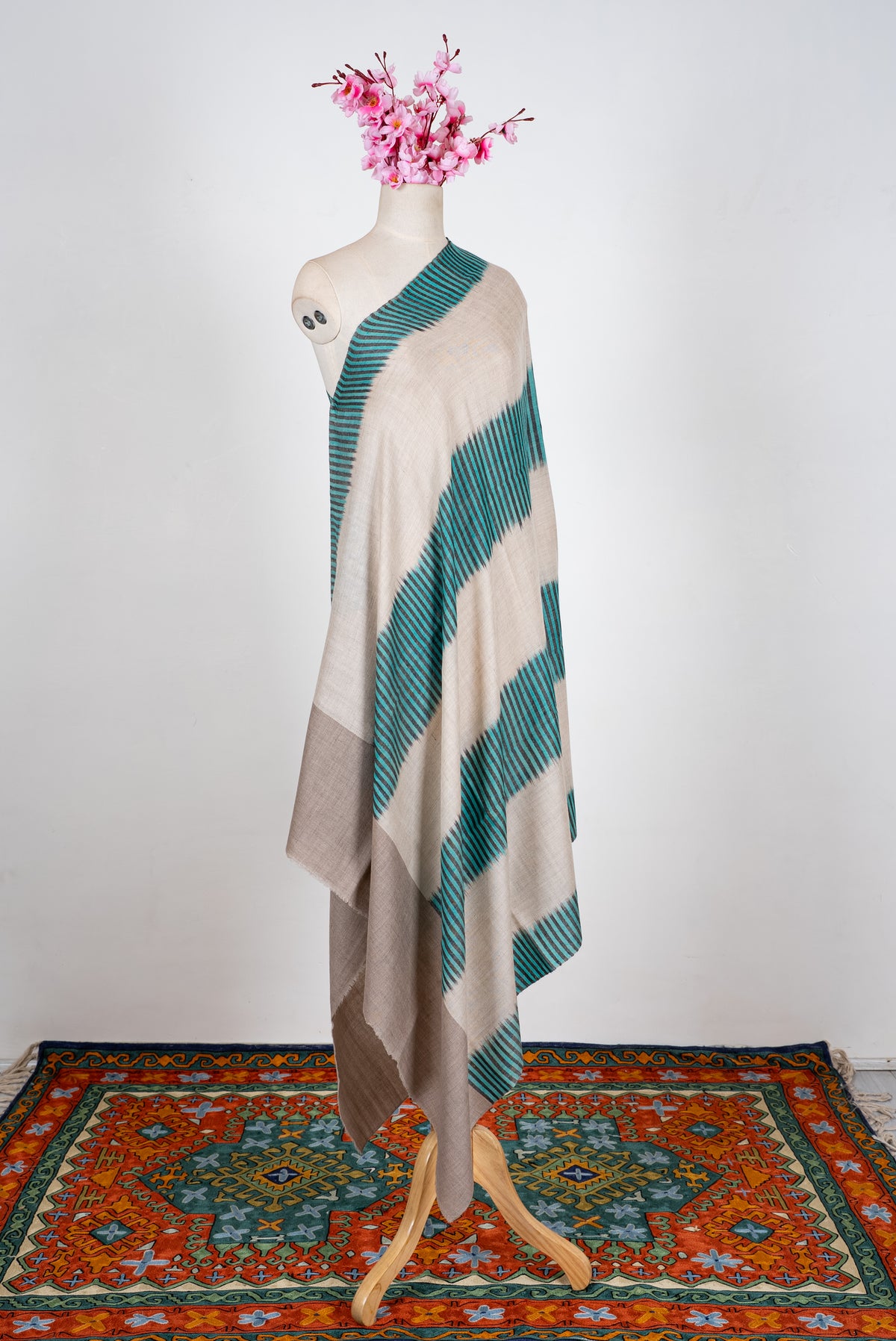 Turquoise Tide Flow: Pure Pashmina Ikat Shawl