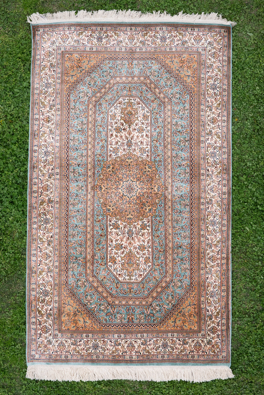 5ft x 3ft Celestial Aqua Medallion: Hand Knotted Mulberry silk on silk Kashmiri Carpet
