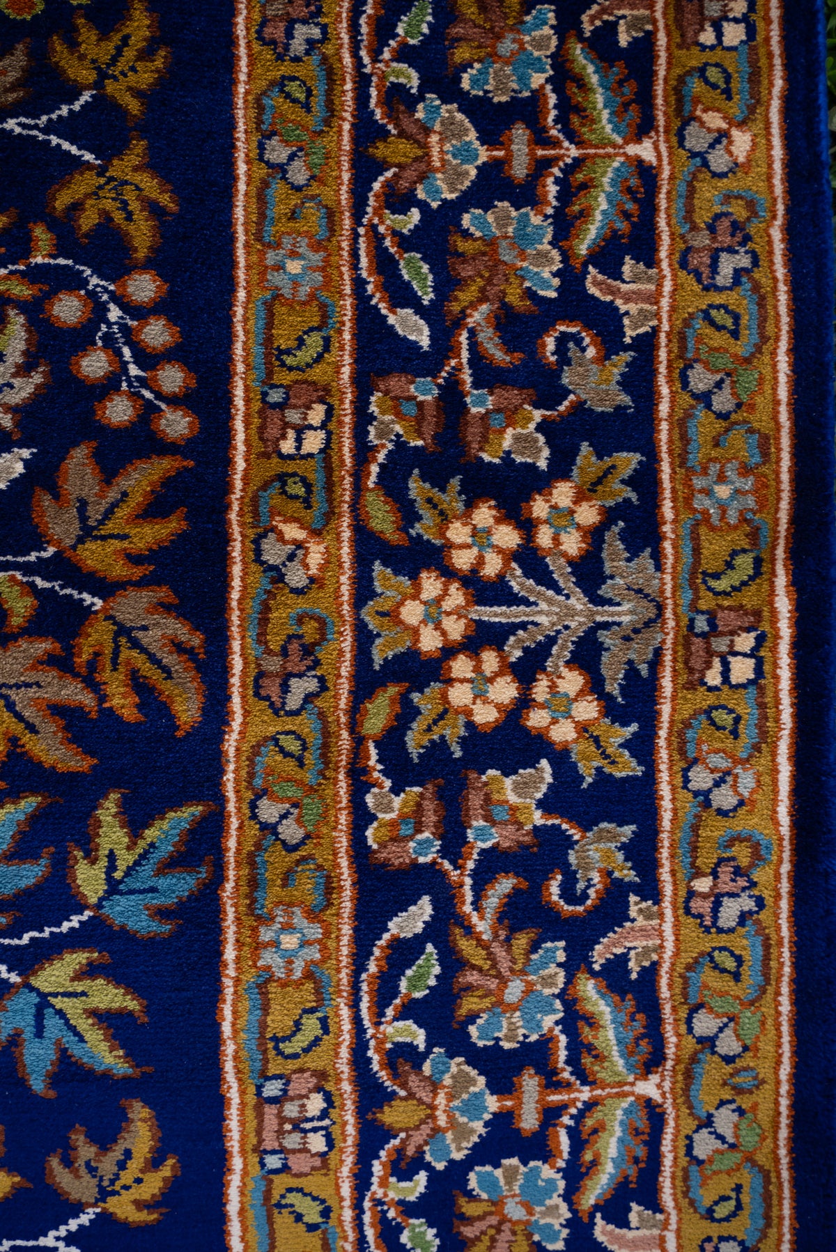 2.5ft x 4ft Enchanted Tree of Life: Hand Knotted Mulberry silk on silk Kashmiri Carpet