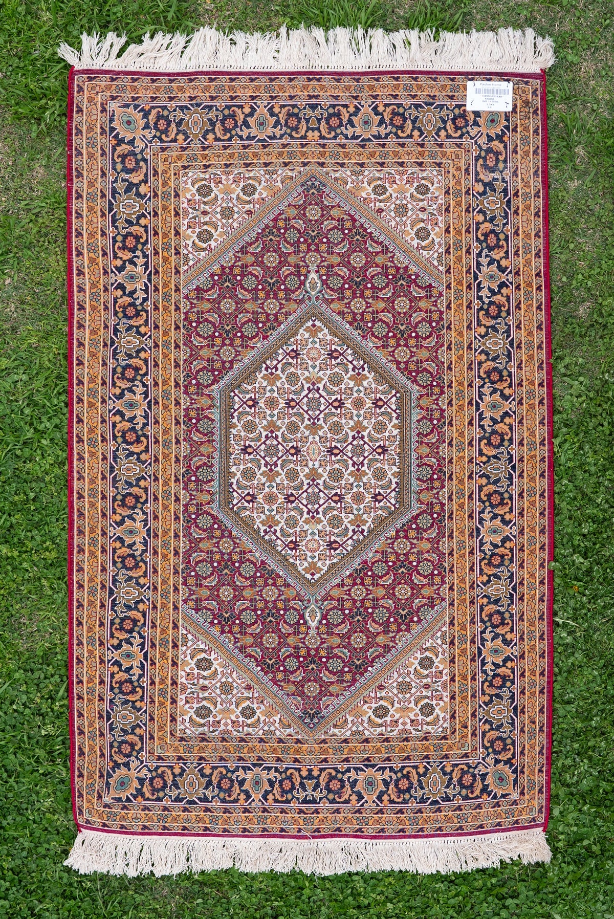 2.5ft x 4ft: Hand Knotted Mulberry silk on silk Kashmiri Carpet