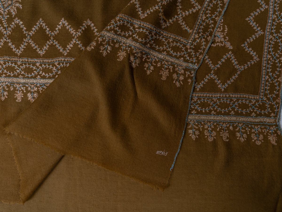 2.5 Yards Pure Pashmina Shawl with Sozni Hand Embroidered Delicate Floral Accents