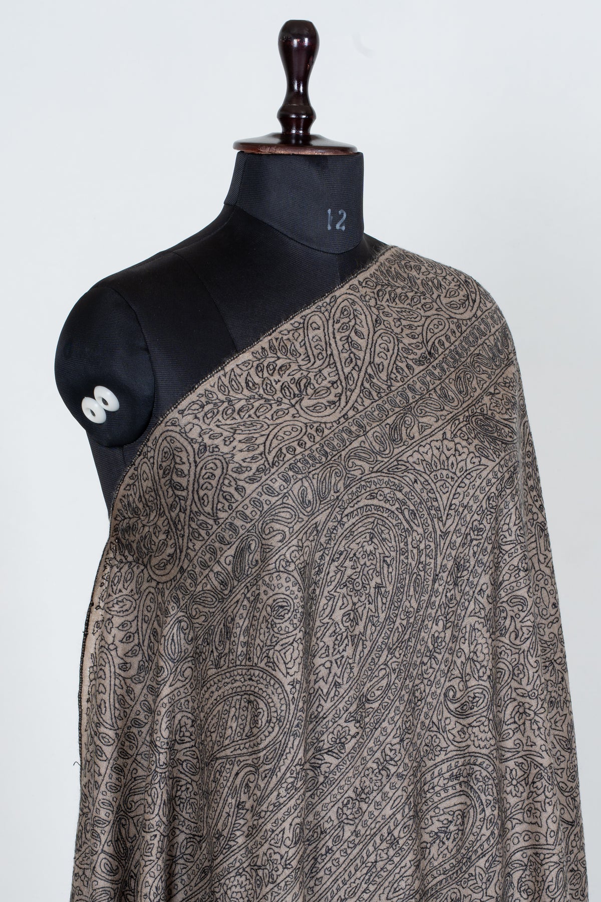 2.5 yards Pure Pashmina Shawl with Sozni Hand Embroidered Paisley Tapestry