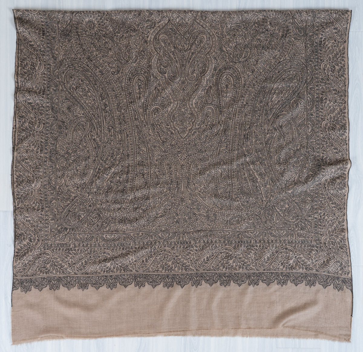 2.5 yards Pure Pashmina Shawl with Sozni Hand Embroidered Paisley Tapestry