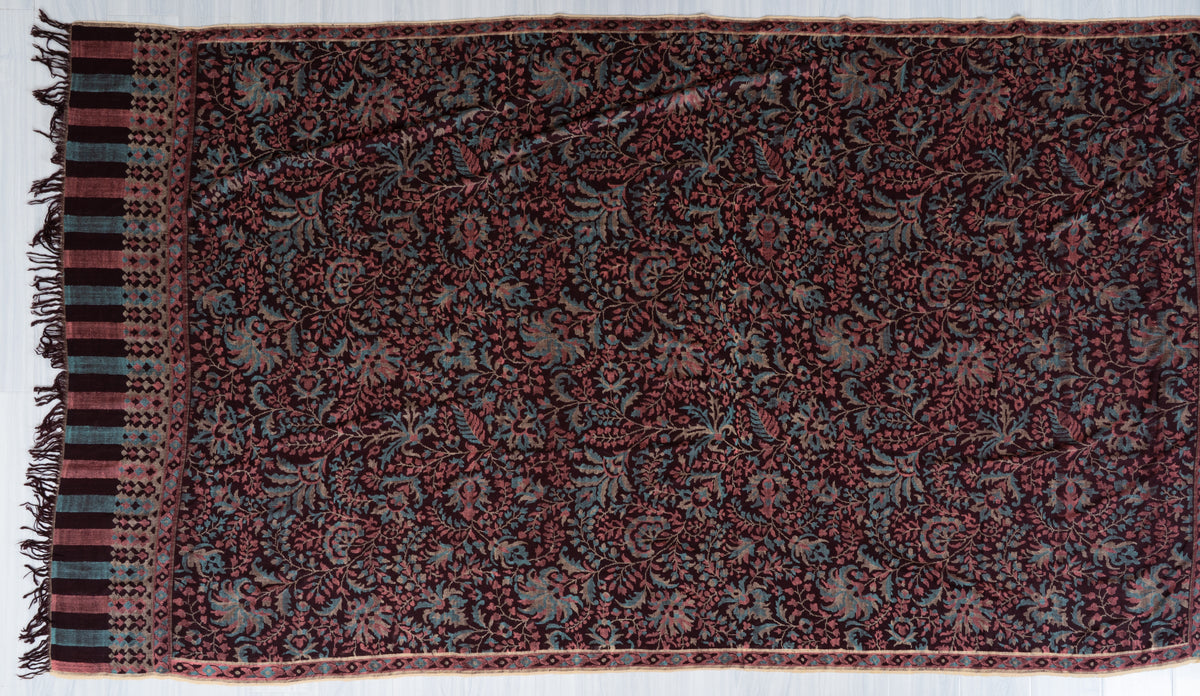 3 Yards Pure Pashmina Kani shawl with Rose and Blue Florals
