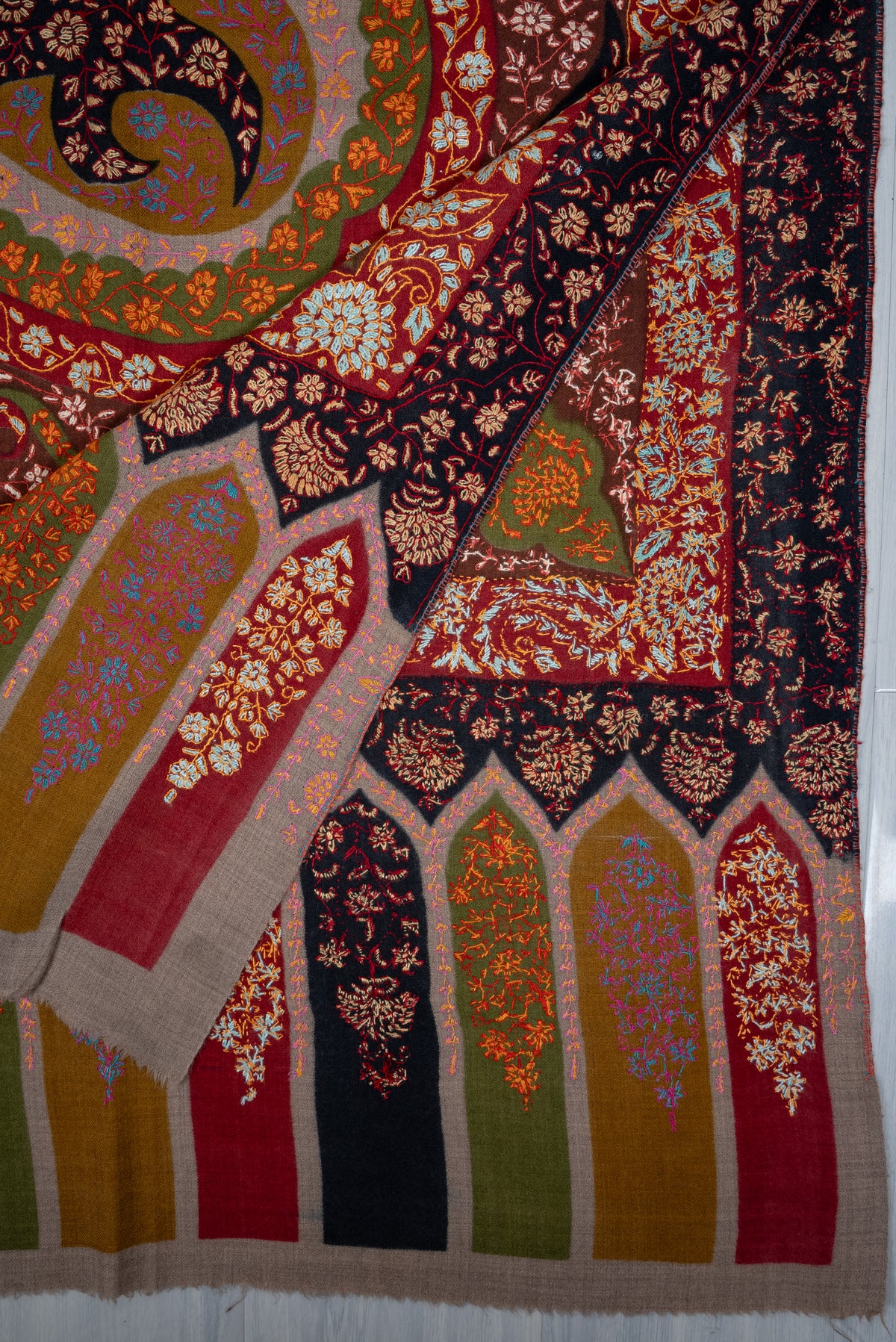 2.5 Yards Kalamkari Pure Pashmina Hand Embroidered Shawl: Saffron Mosaic Reverie