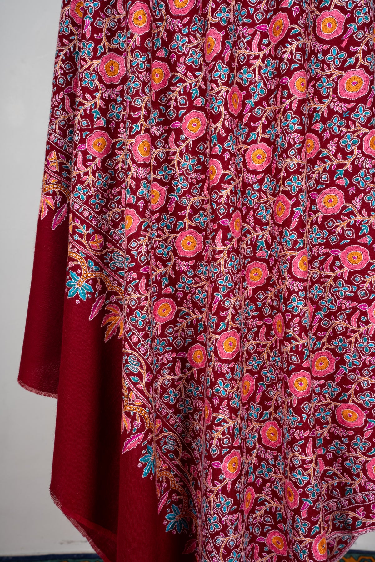 Ruby Garden Royale: Pure Pashmina Hand Embroidered Shawl