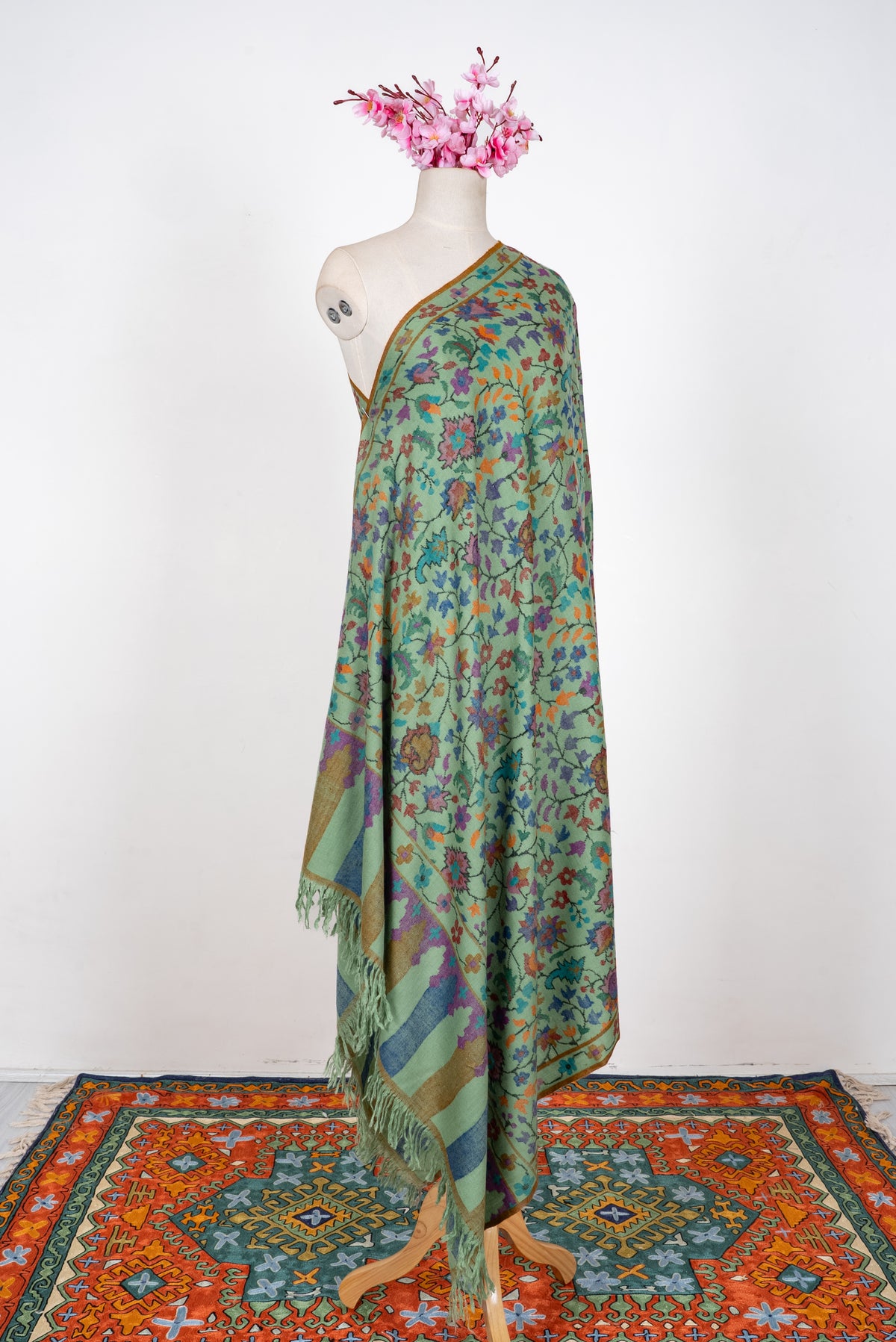 Hand Spun Pure Pashmina Kani Shawl