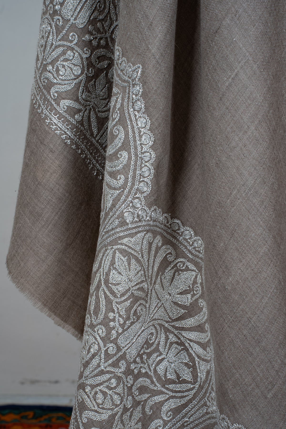 3 yards Moonstone Ivory Elegance: Pure Pashmina Hand Embroidered Shawl