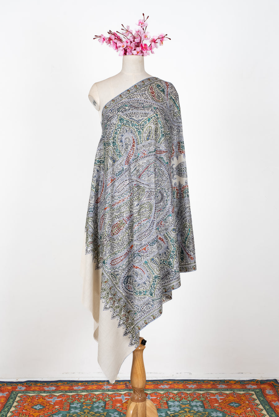 Ivory Celestial Paisley: Pure Pashmina Hand Embroidered Shawl