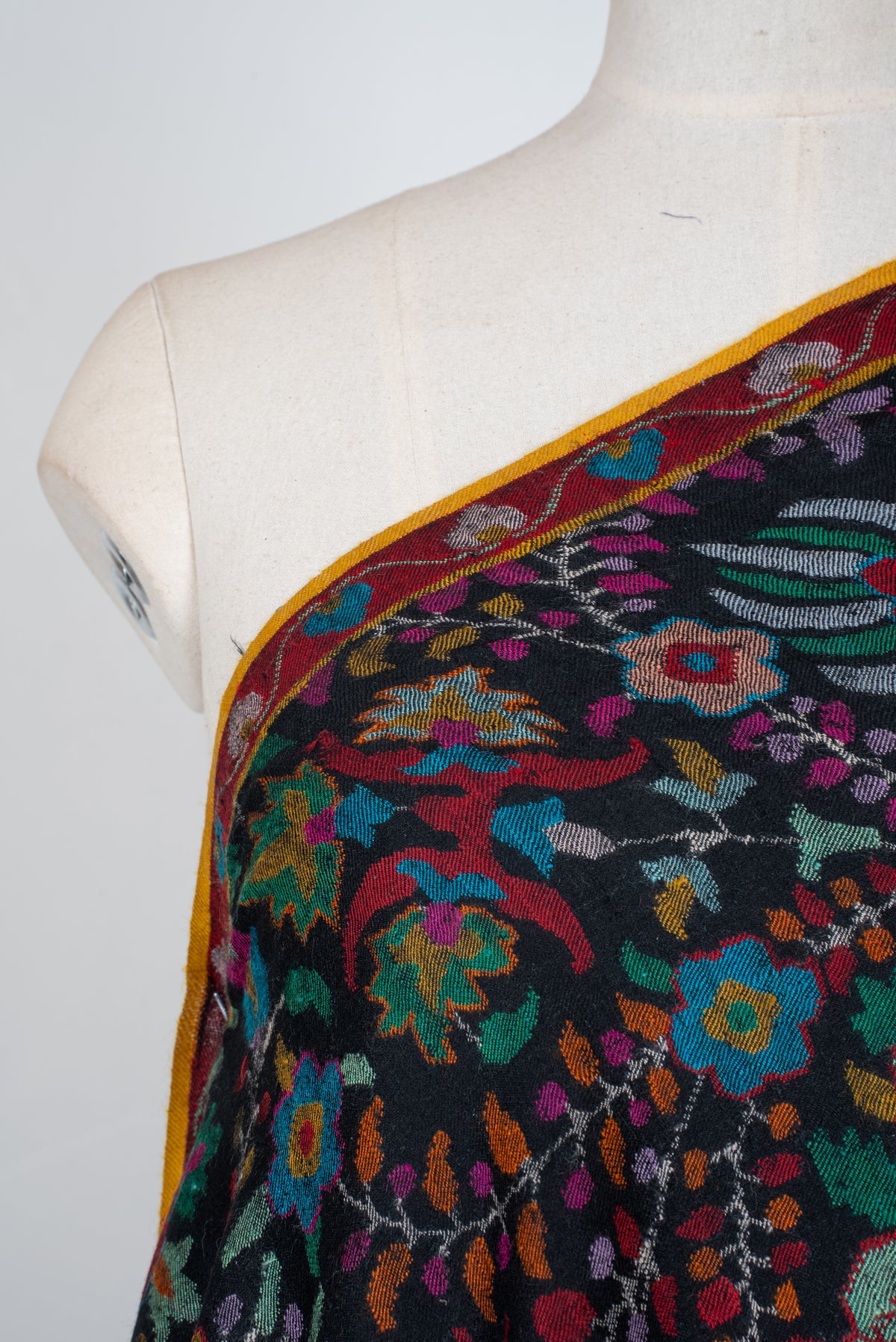 Hand Woven Kani Pure Pashmina Shawl