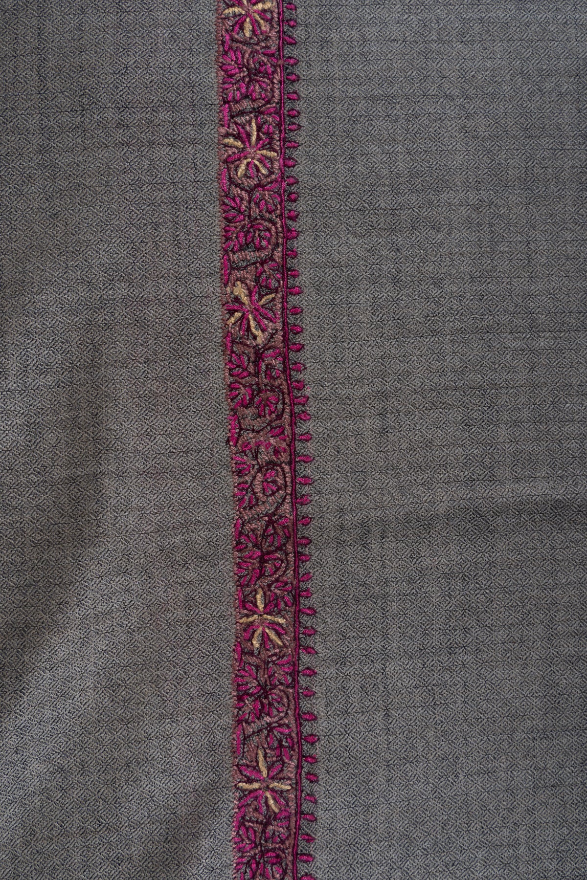 Emerald Vine Merino wool 2.5 Yards Sozni Hand Embroidered Shawl
