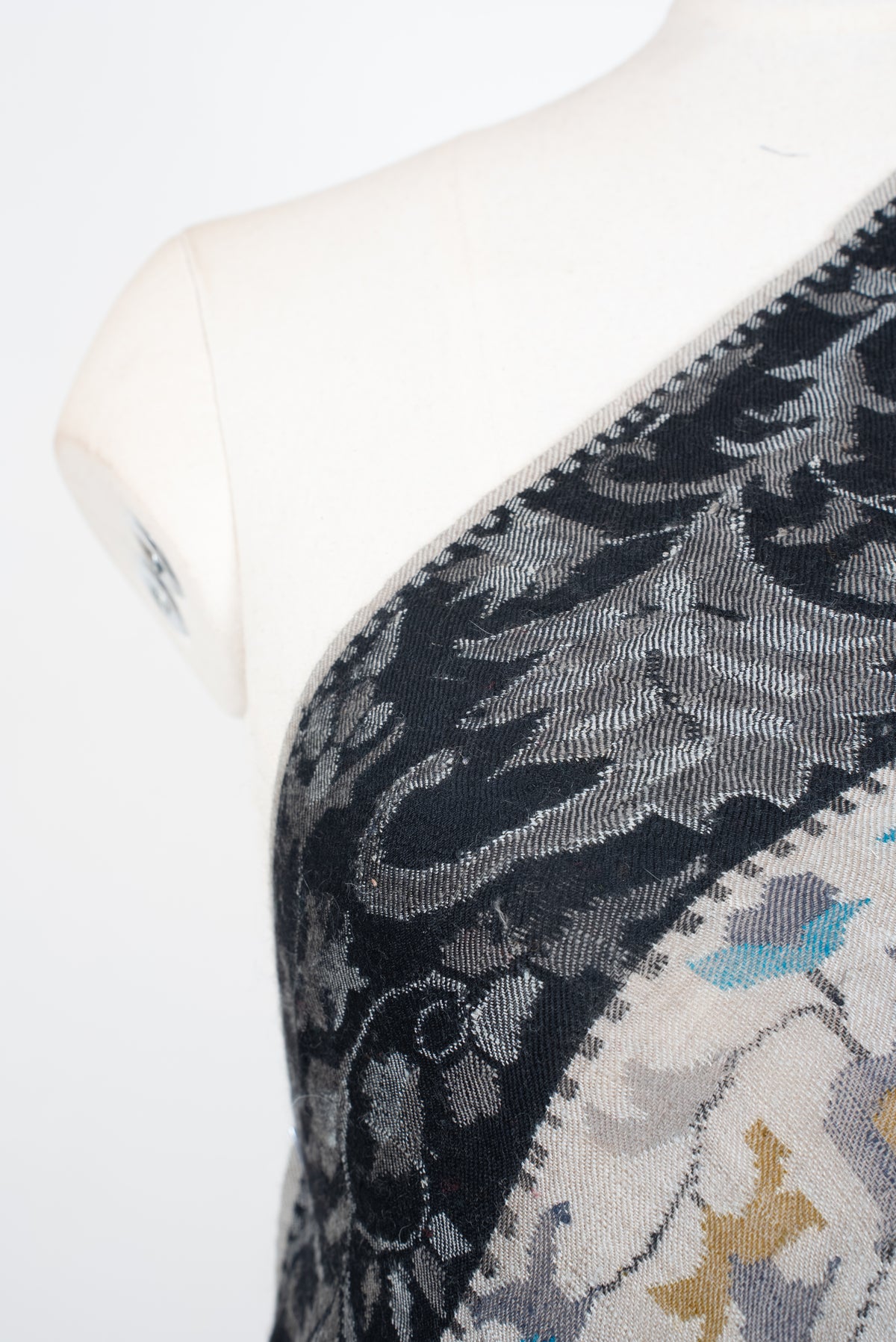 Hand Woven Pure Pashmina Kani Shawl