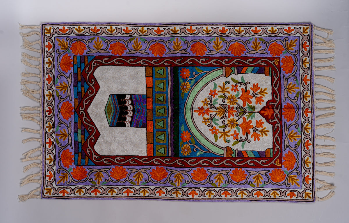 Rang-e-Dua Hand-Embroidered Jainimaz Chain Stitch (Prayer Mat)