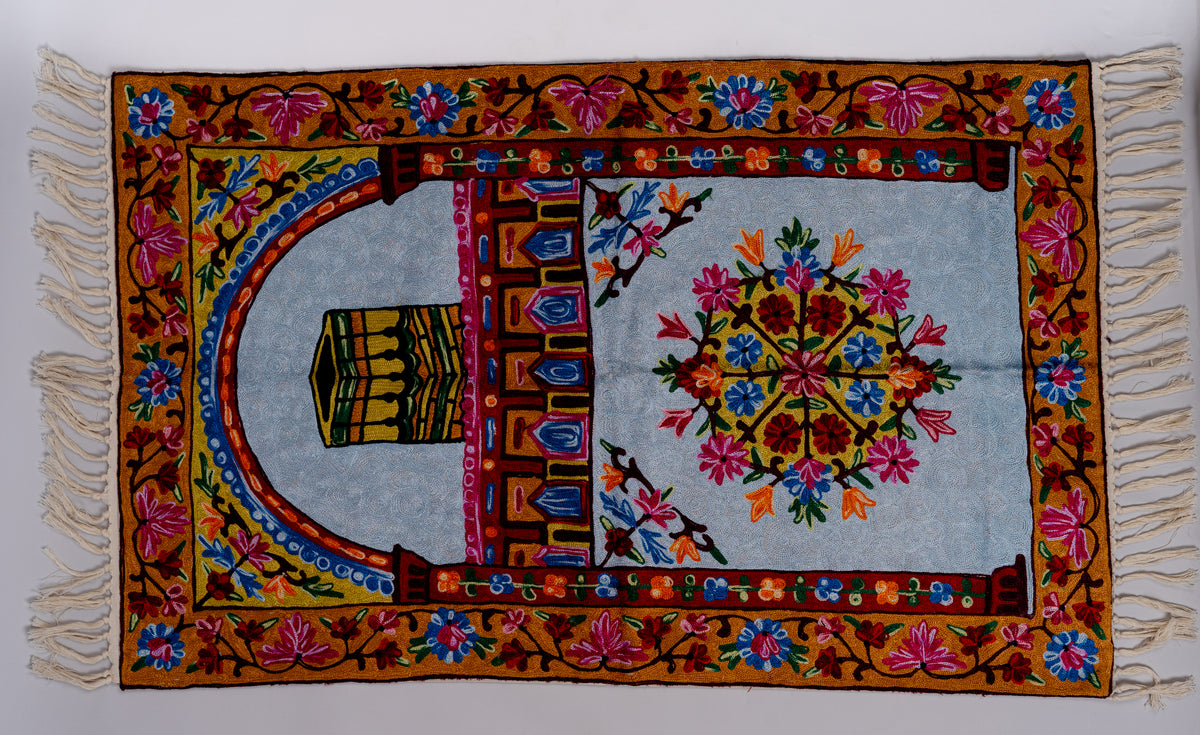 Baitullah Aura Hand-Embroidered Chain Stitch Jainimaz (Prayer Mat)