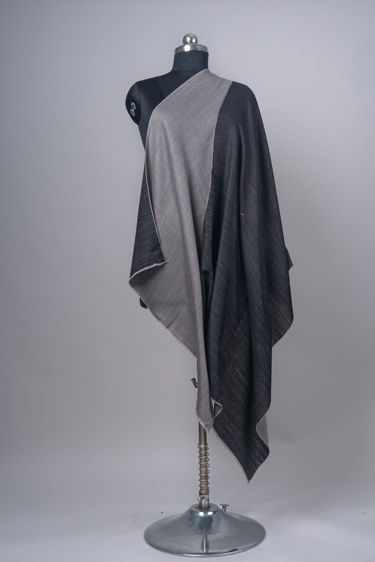 Noir-e-Koh – Reversible Merino Wool Stole in Charcoal Black & Slate Grey