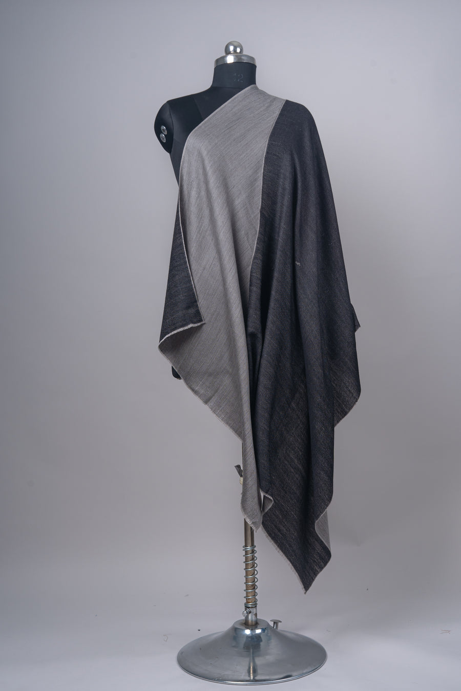 Noir-e-Koh – Reversible Merino Wool Stole in Charcoal Black & Slate Grey