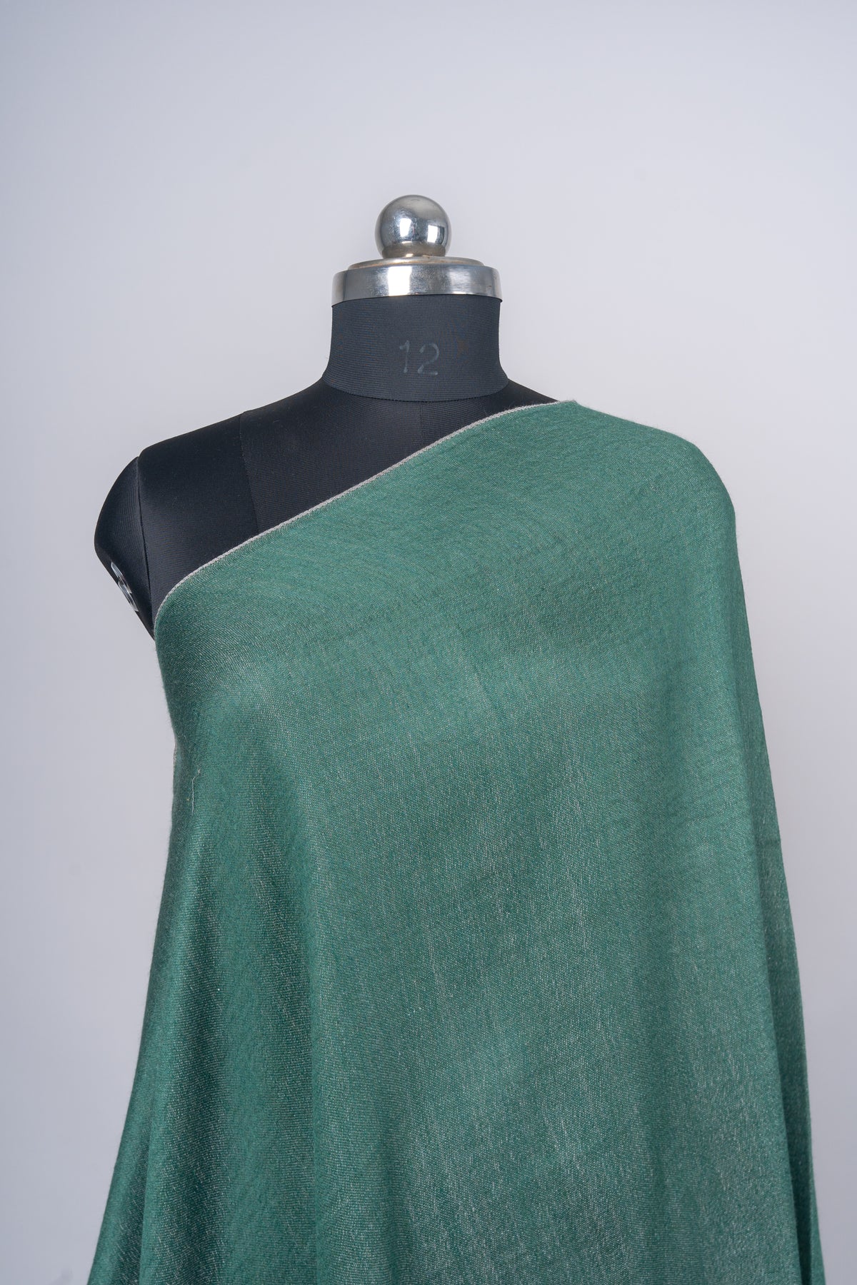 Sabz Roshan: Reversible Merino Wool Stole in Emerald & Silver Mist