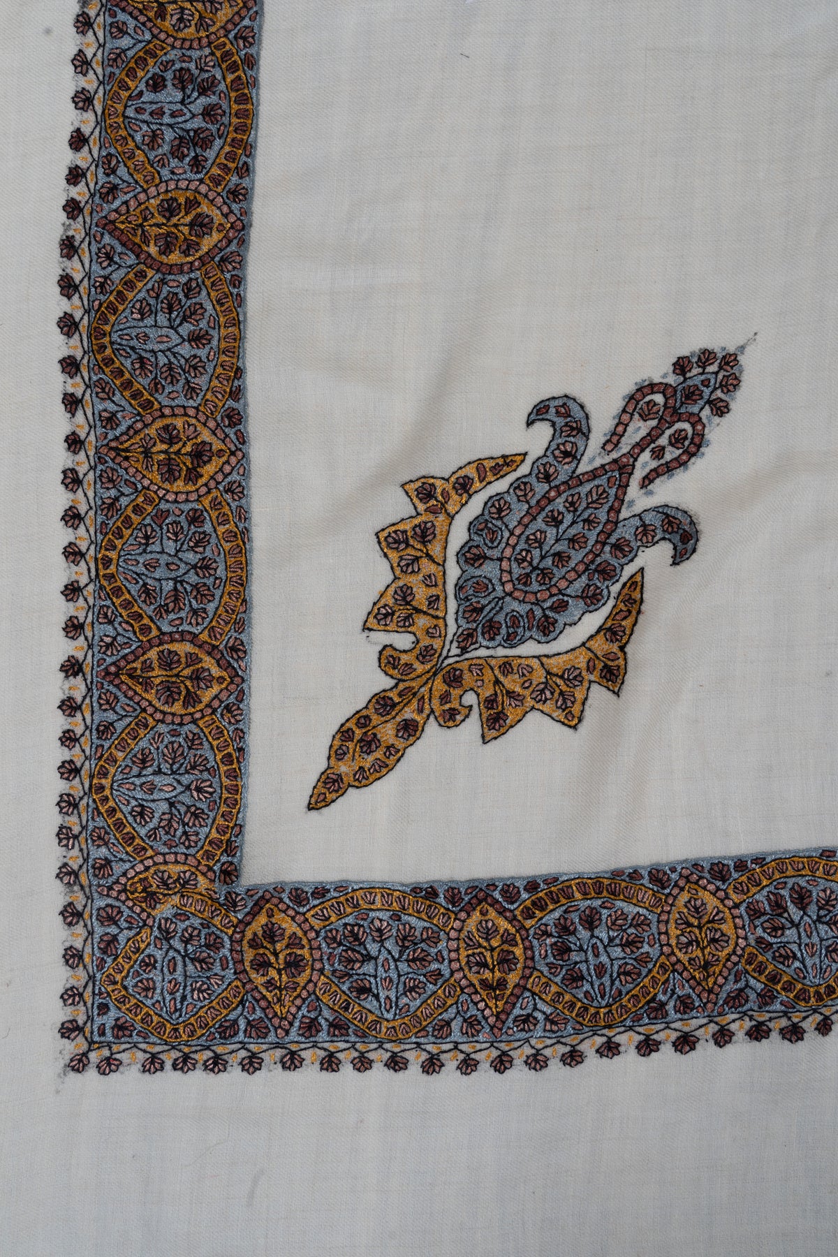 Zill-e-Neelam Hand-Embroidered Cashmere Men's Rumal