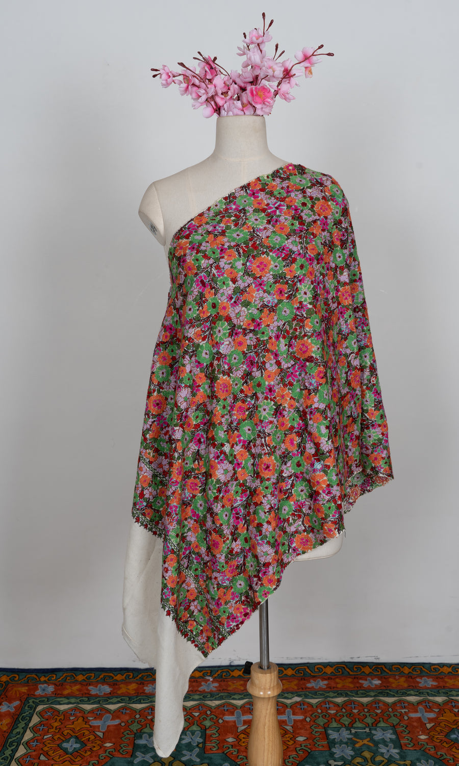 Papier-Mâché Bahaar Gul Sozni Merino Stole