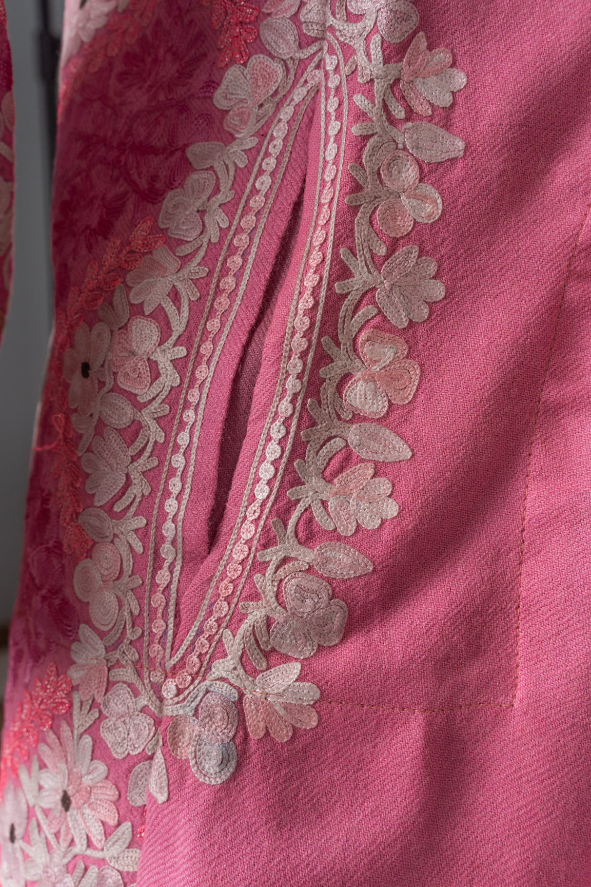Rosy Splendor Kashmiri Pheran with Aari Embroidery