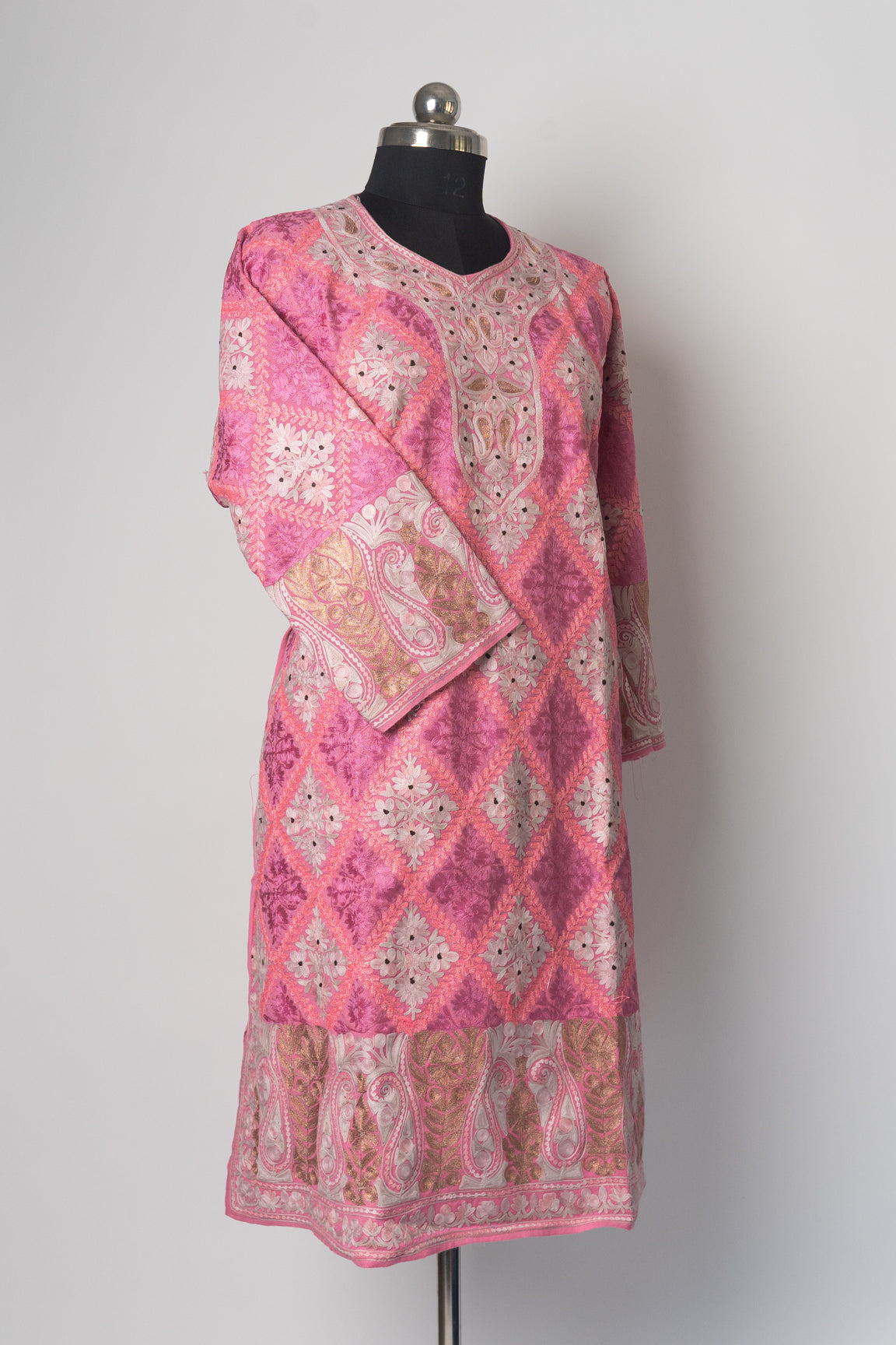 Rosy Splendor Kashmiri Pheran with Aari Embroidery