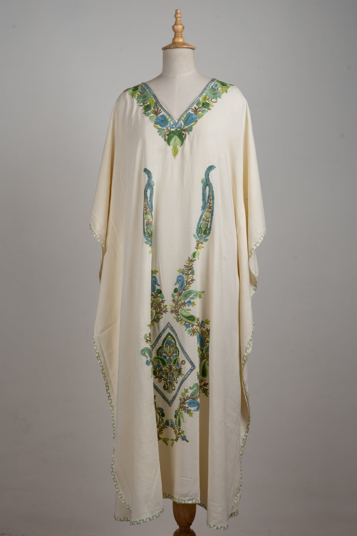 Ivory Grace Aari Embroidered Kaftans with Paisley Touch