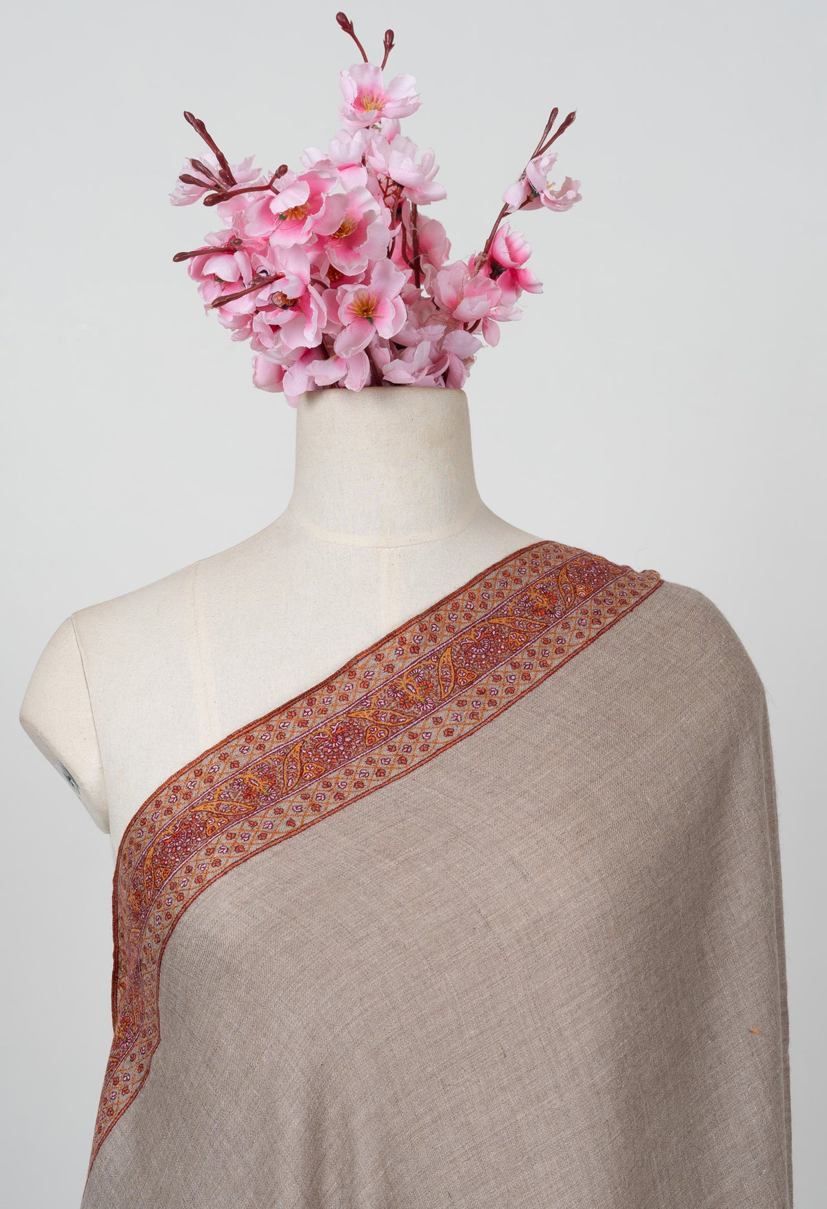 Sozni Hand Embroidered Pashmina: Soft Taupe Heritage Border