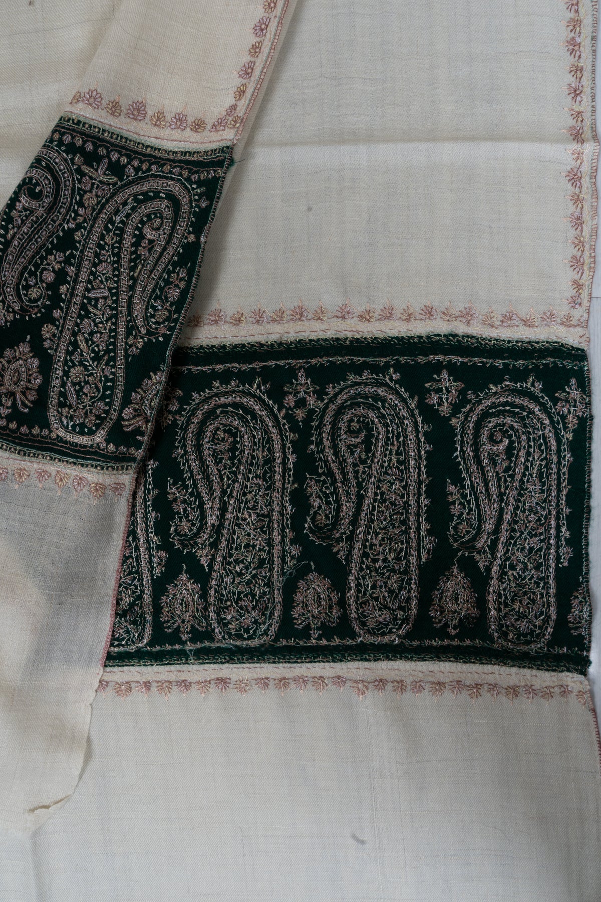 Ivory Crest: Pure Pashmina Sozni Hand Embroidered Shawl