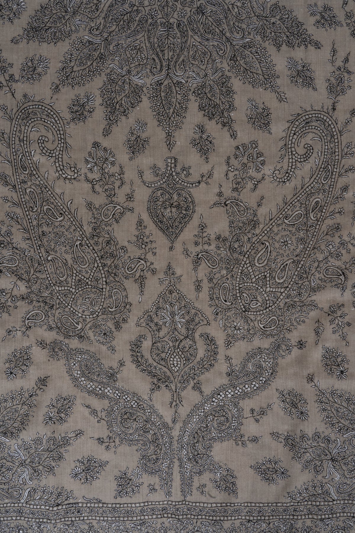Pure Pashmina Sozni Hand Embroidered 2.5 Yards Shawl: Ivory Whisper Paisley
