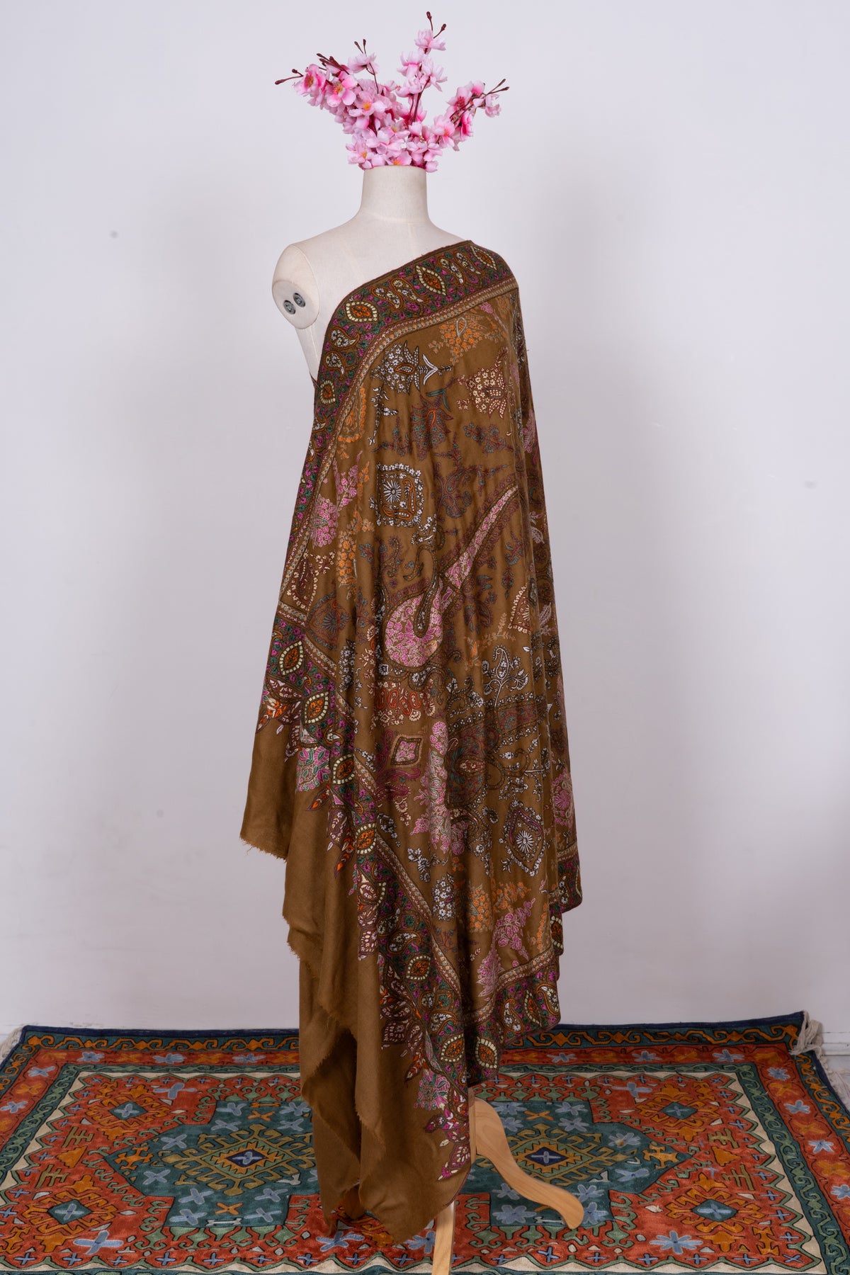 Heritage Amber Garden: Pure Pashmina Sozni Hand Embroidered 2.5 Yards Shawl