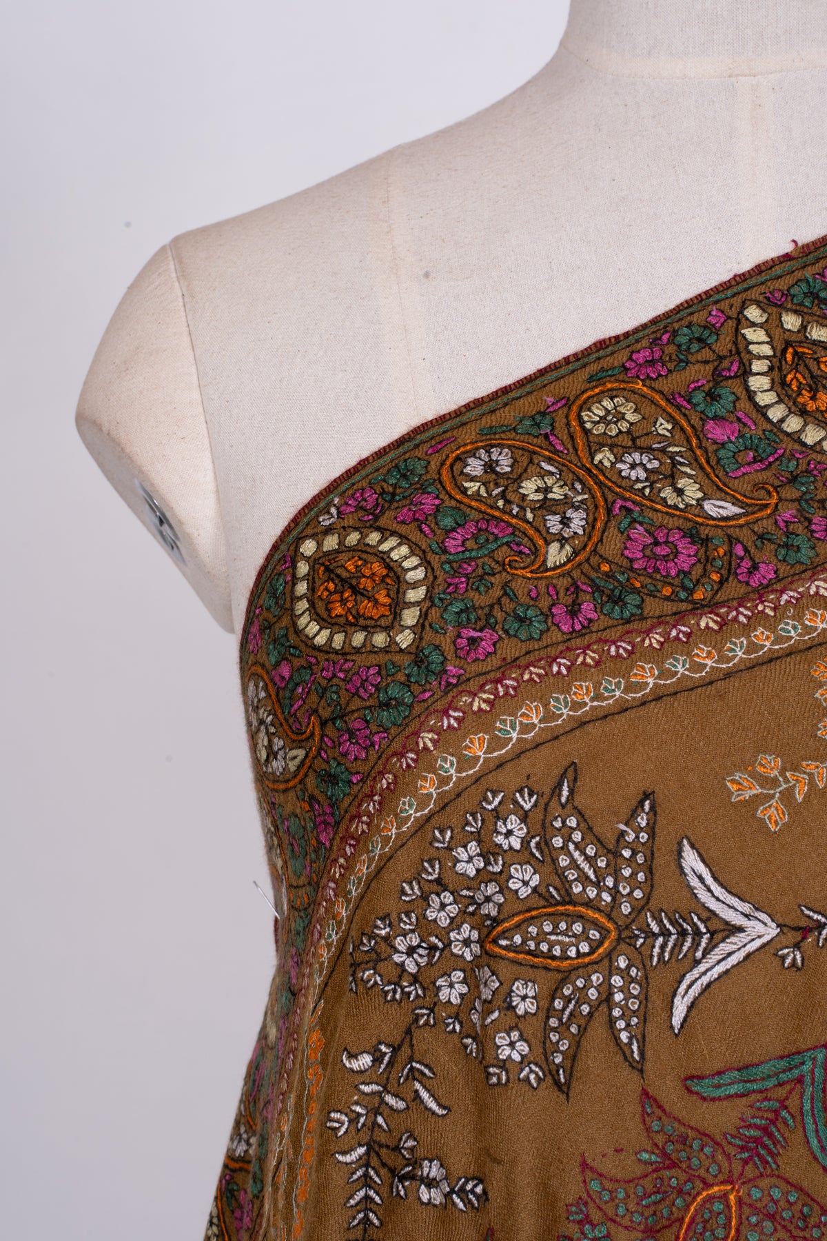 Heritage Amber Garden: Pure Pashmina Sozni Hand Embroidered 2.5 Yards Shawl