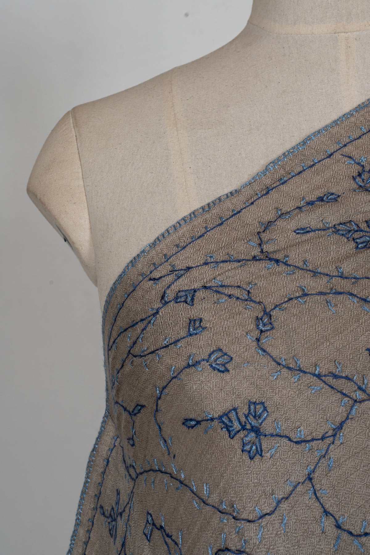 Mist Grey Floral Trail: Merino Wool Hand Embroidered 2.5 Yards Shawl