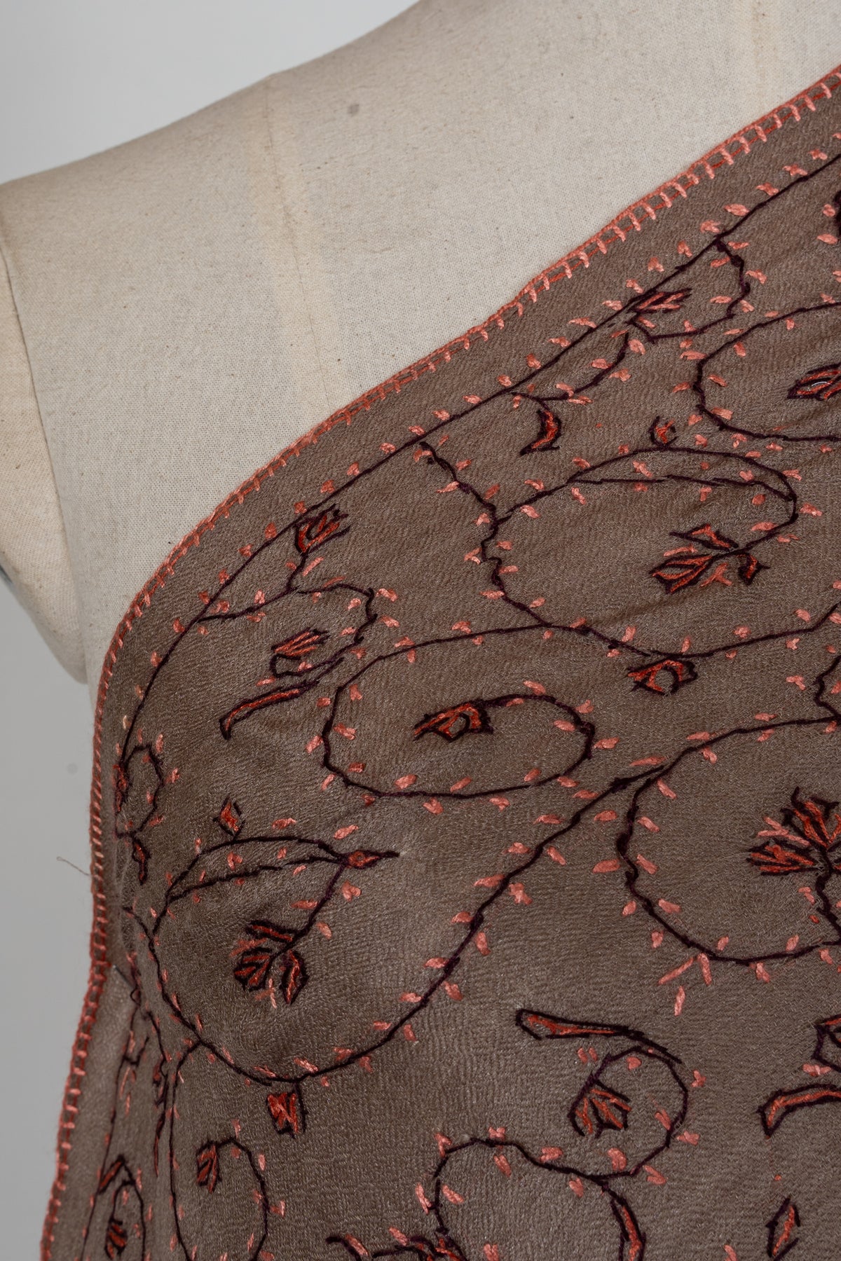 Cocoa Vine Elegance: Merino Wool Hand Embroidered 2.5 Yards Shawl