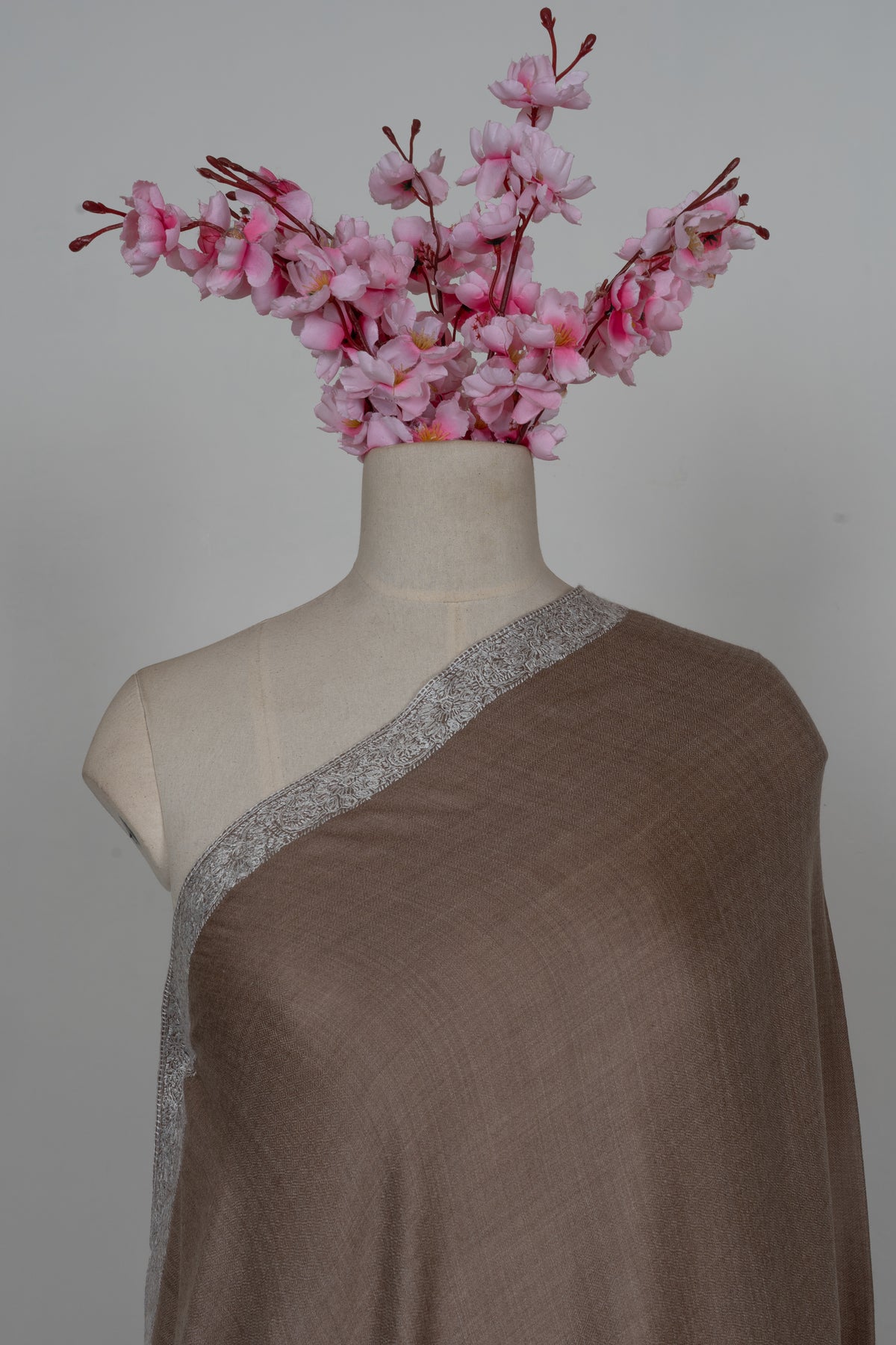 Walnut Silver Minimal Edge: Merino Wool Hand Embroidered